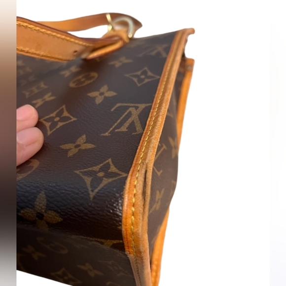 Louis Vuitton Popincourt Haut Monogram Shoulder Bag - Picture 5 of 15